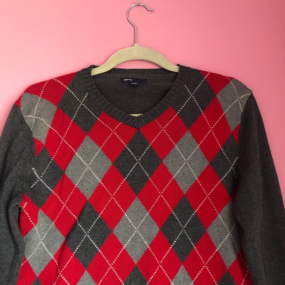 🔹2/$30🔹 Red and Grey Argyle Sweater - Picture 3 of 8